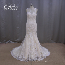 Wunderschöne Tiefe Taille Lace Wedding Dress Muster